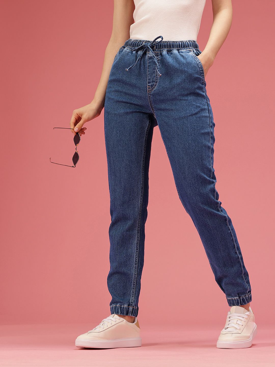 DressBerry Women High-Rise Light Fade Stretchable Jogger