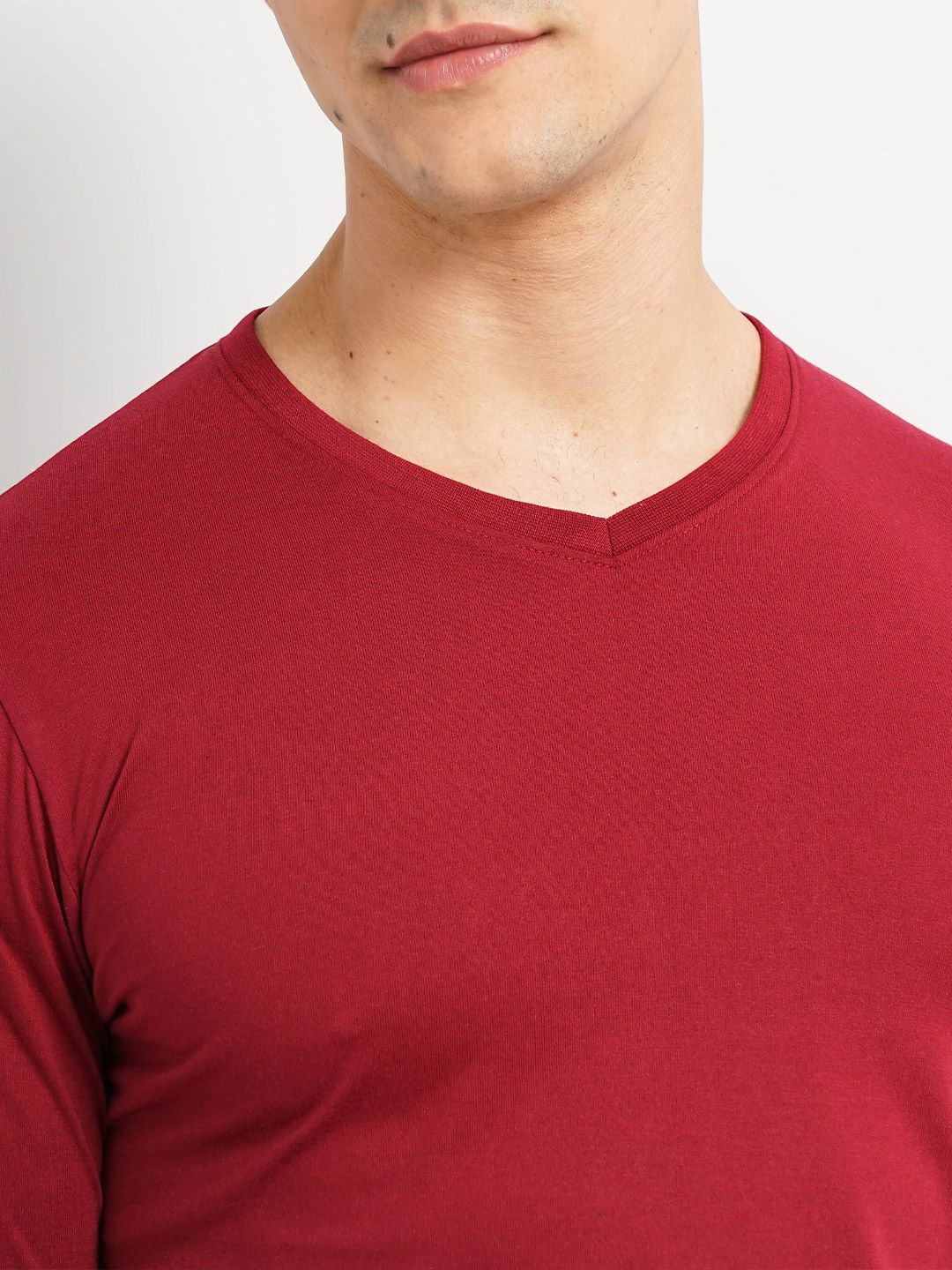 The Indian Garage Co V-Neck Casual T-shirt