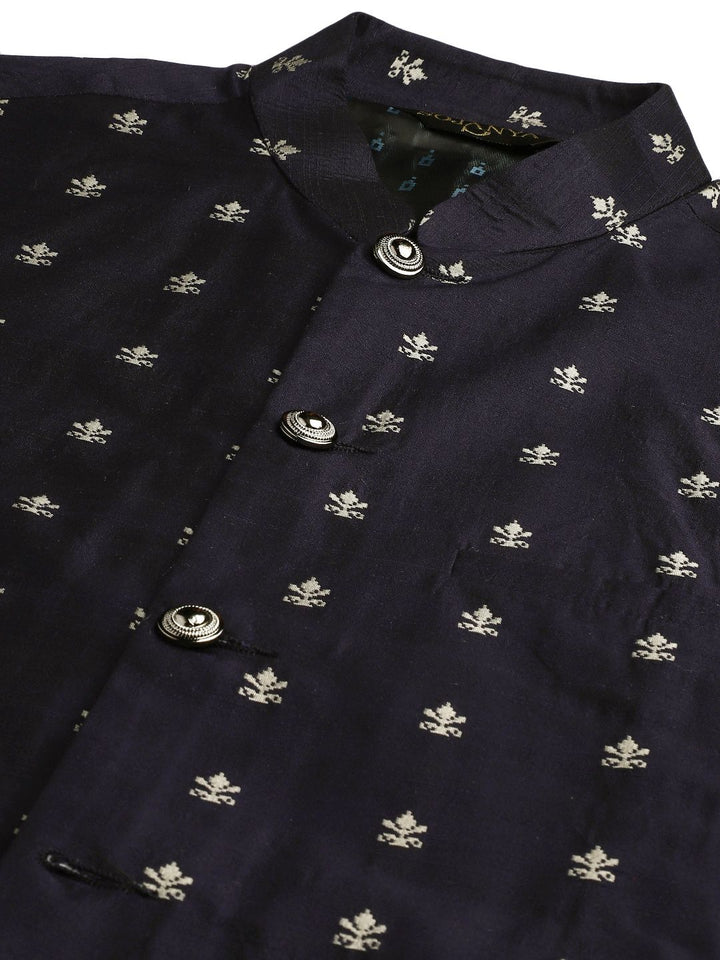 SOJANYA Men Grey & Navy Blue Self-Design Kurta with Churidar & Nehru Jacket
