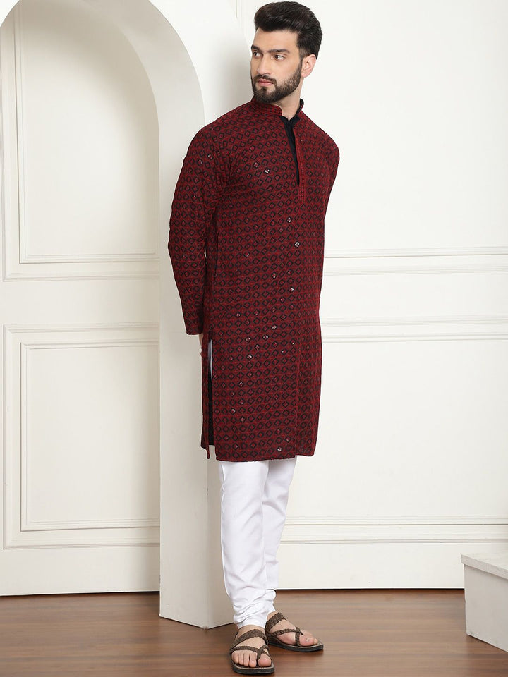SOJANYA Kurta Kapas Tulen Bersulam Labuci dengan Churidar