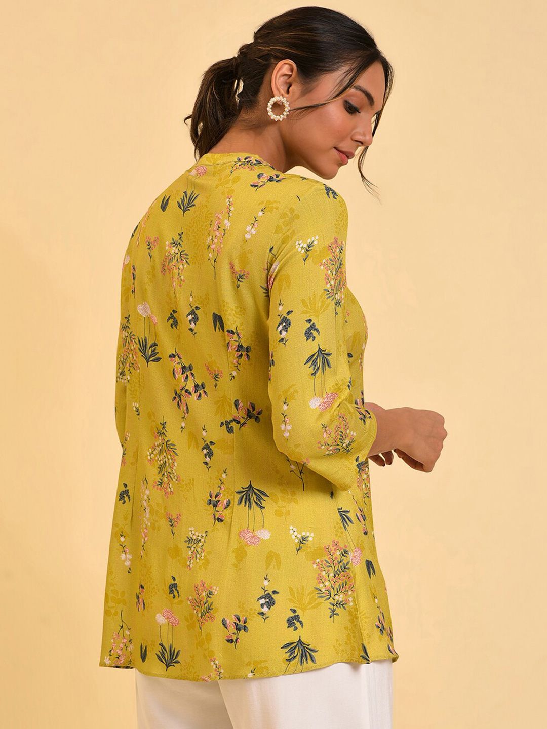 W Yellow Floral Printed Mandarin Collar Top