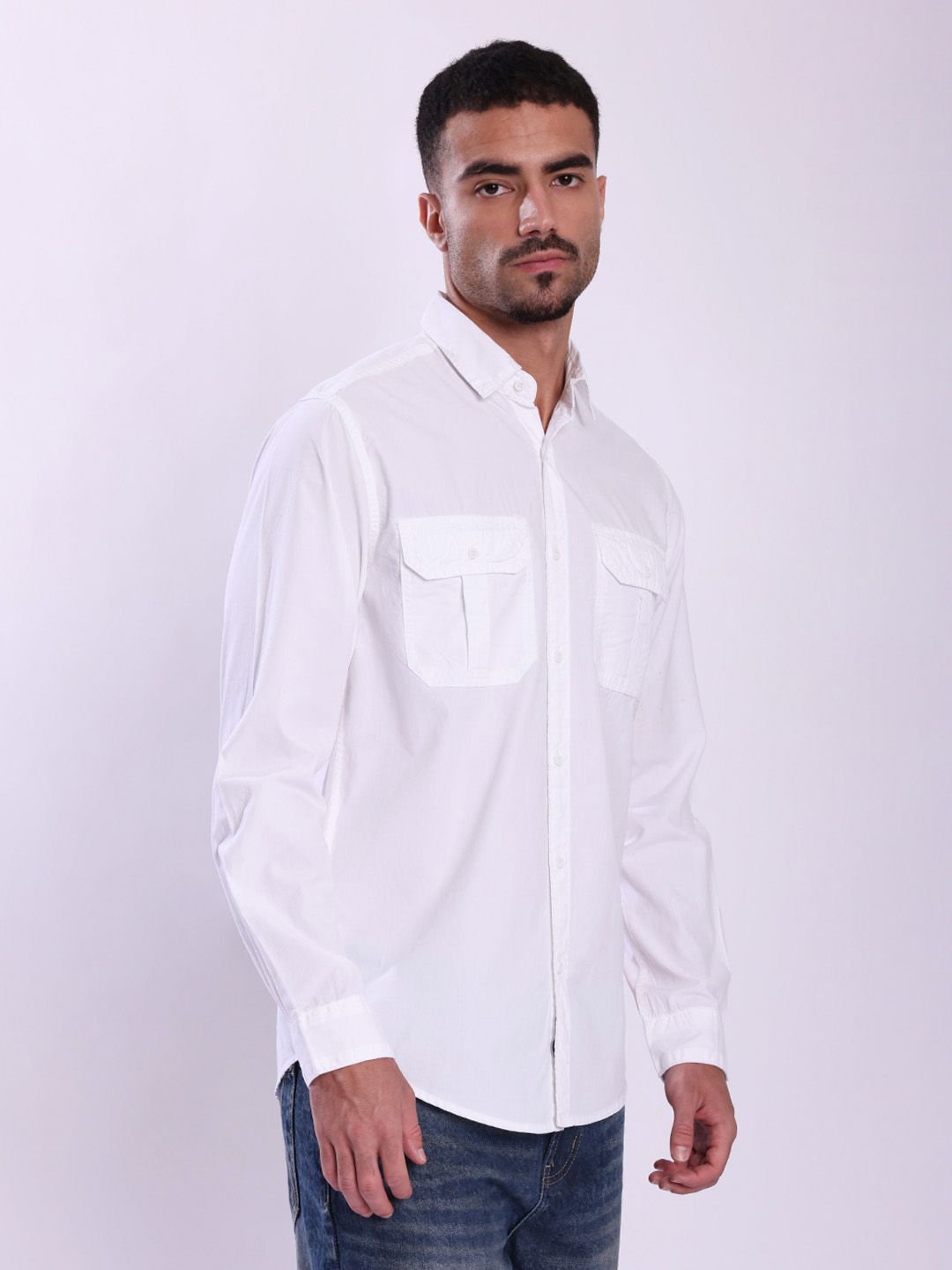 Bene Kleed Spread Collar Cotton Regular Fit Casual Shirt