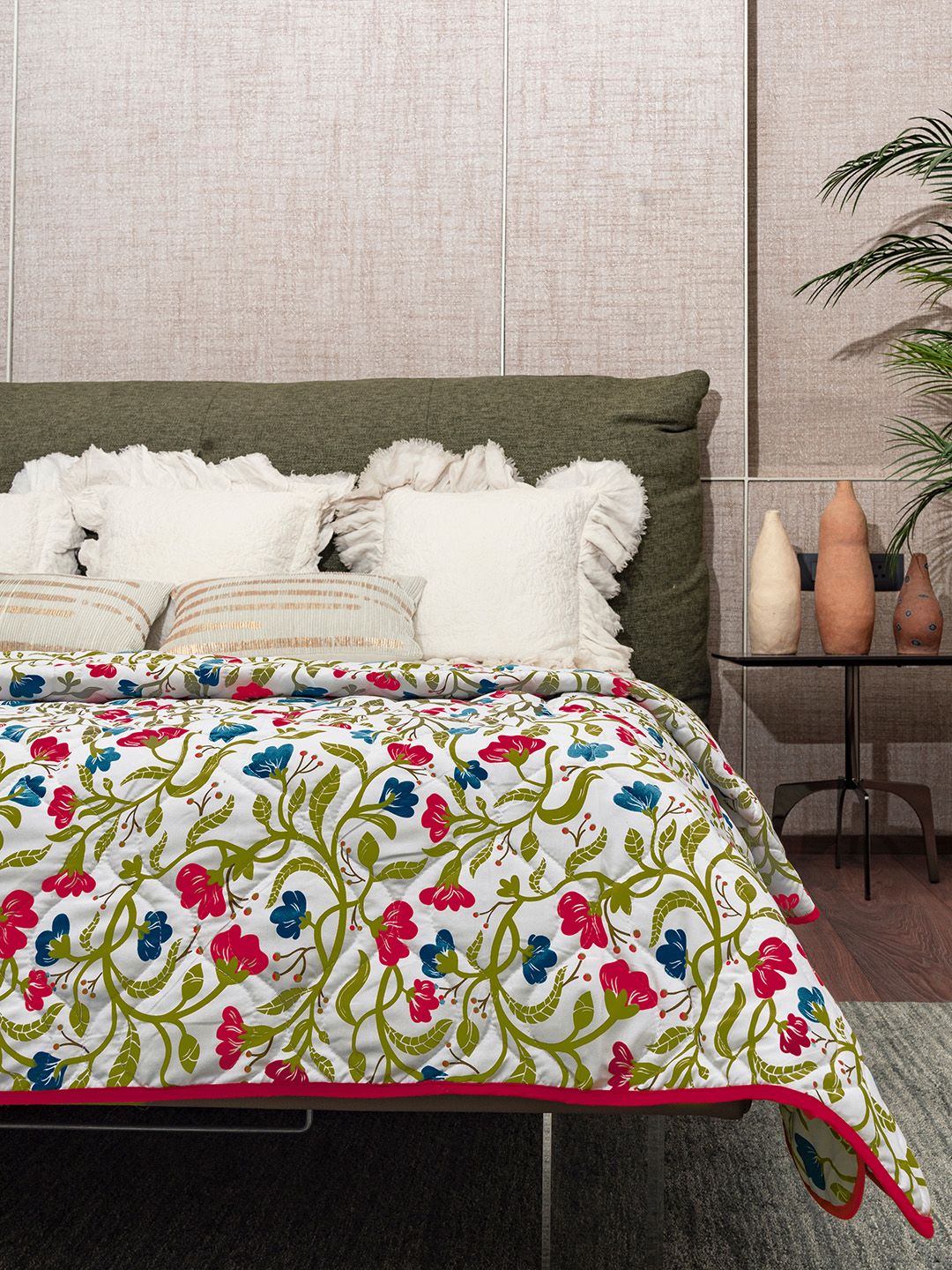 URBAN SPACE Pink & Blue Floral Microfiber AC Room 300 GSM Double Bed Blanket