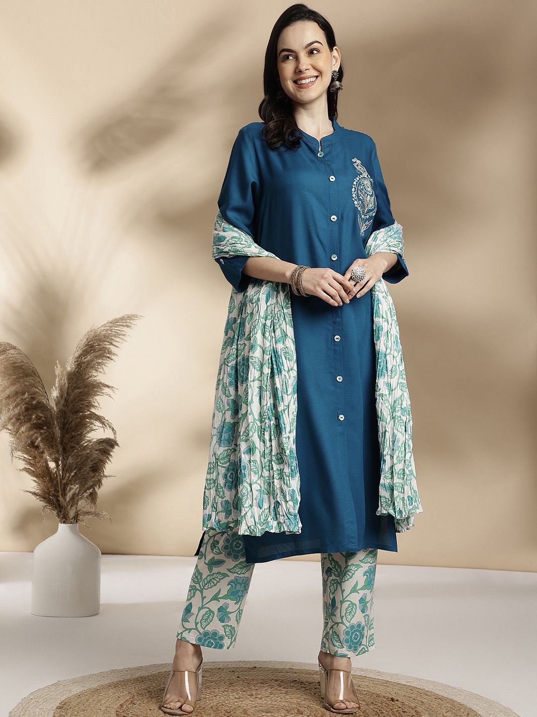 Anouk Floral Embroidered Regular Pure Cotton Kurta with Trousers & With Dupatta