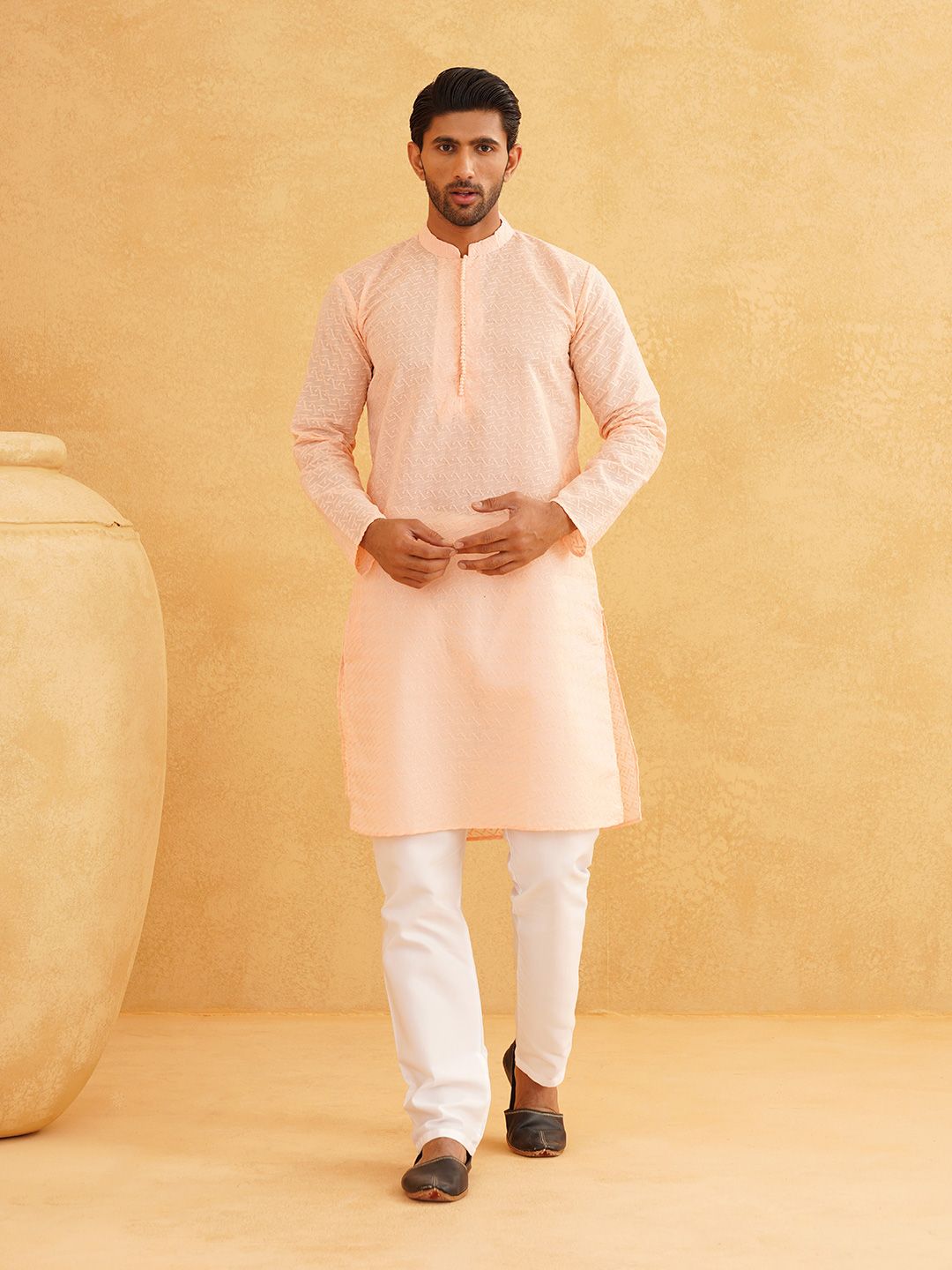 SOJANYA Geometric Embroidered Pure Cotton Straight Kurta