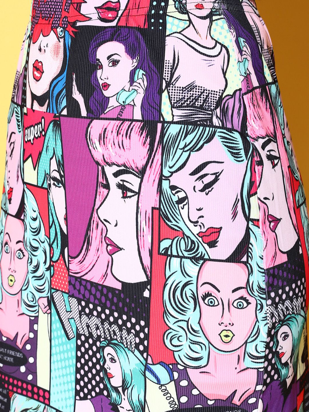 Berrylush  Beautiful Multi-Coloured Graphic Simply Mini Skirt