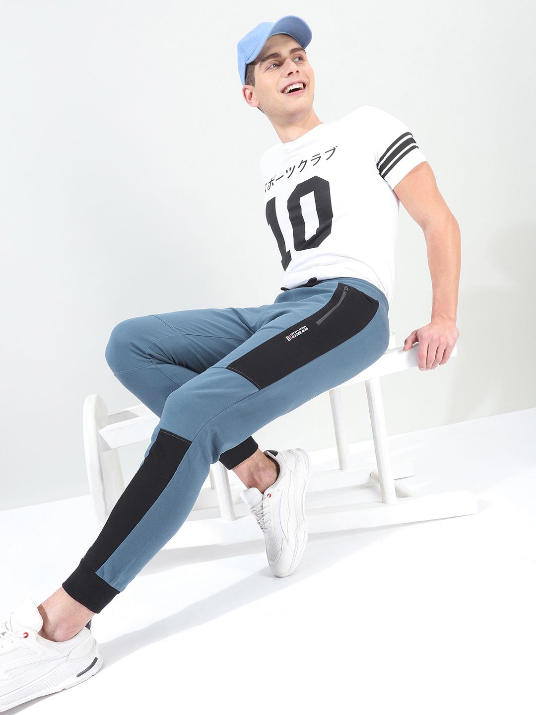 The Indian Garage Co Men Teal Blue & Black Colourblocked Slim-Fit Joggers