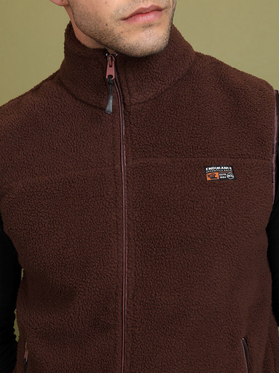 HIGHLANDER Mock Collar Sleeveless Front-Open Sweatshirt