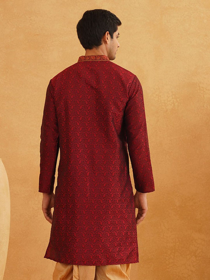 SOJANYA Paisley Woven Design Mandarin Collar Thread Work Long Sleeves Straight Kurta