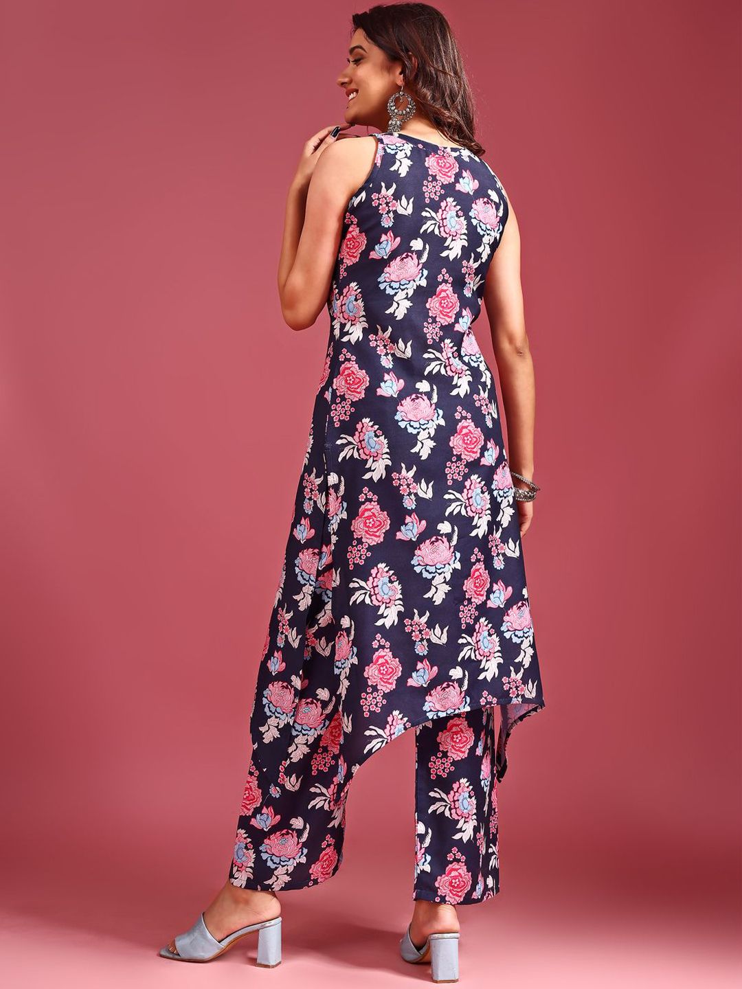 KALINI Floral Printed Sleeveless Tunic With Trousers