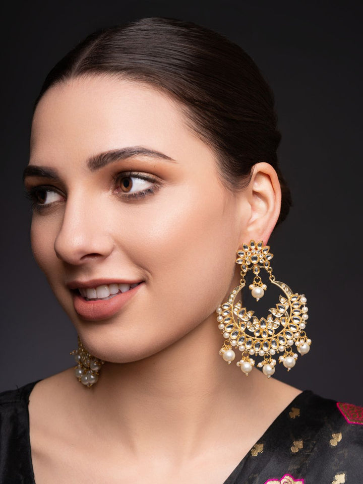 Anting-anting Drop Kontemporari Anouk