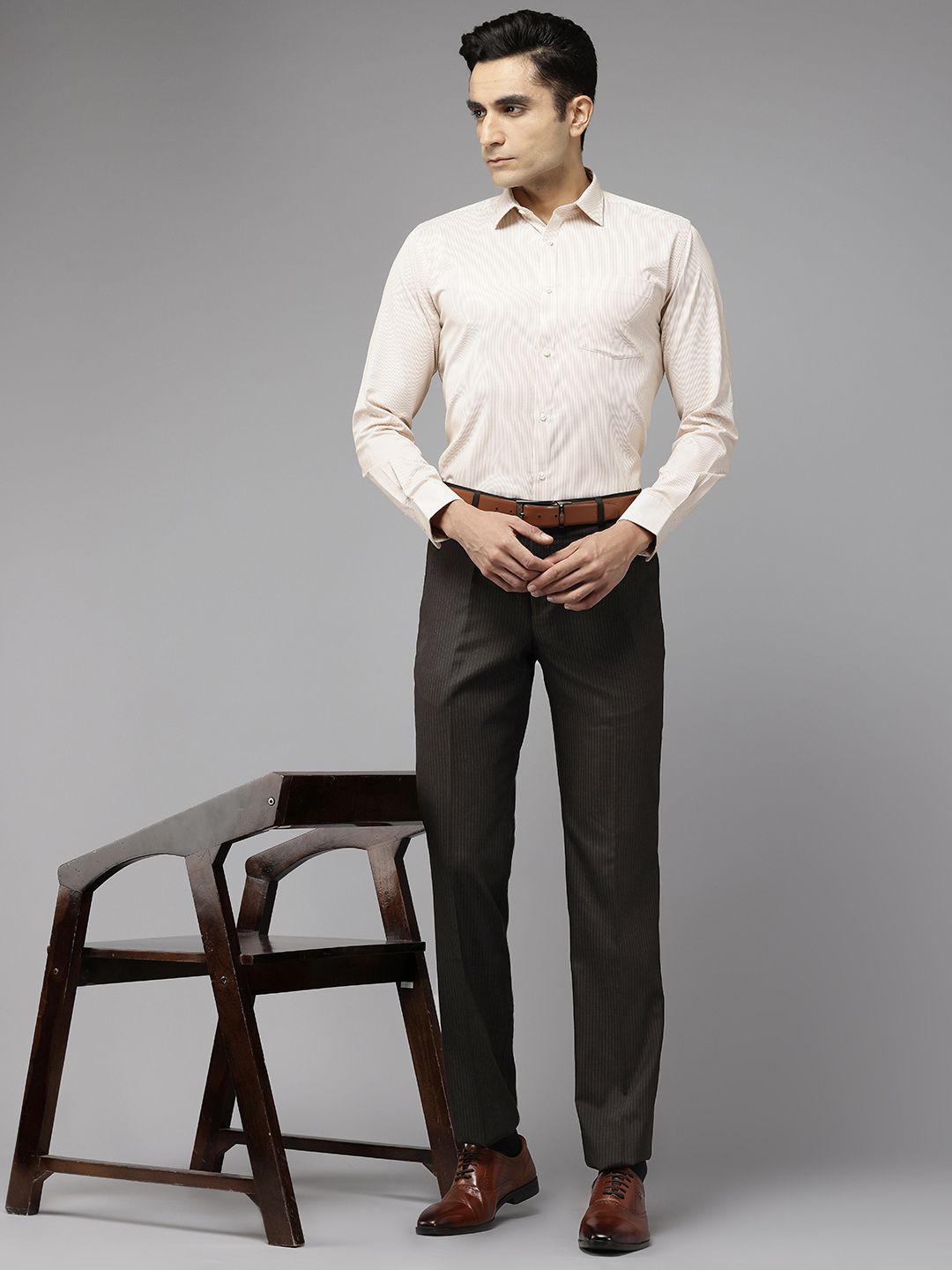 Park Avenue Men Striped Formal Trousers