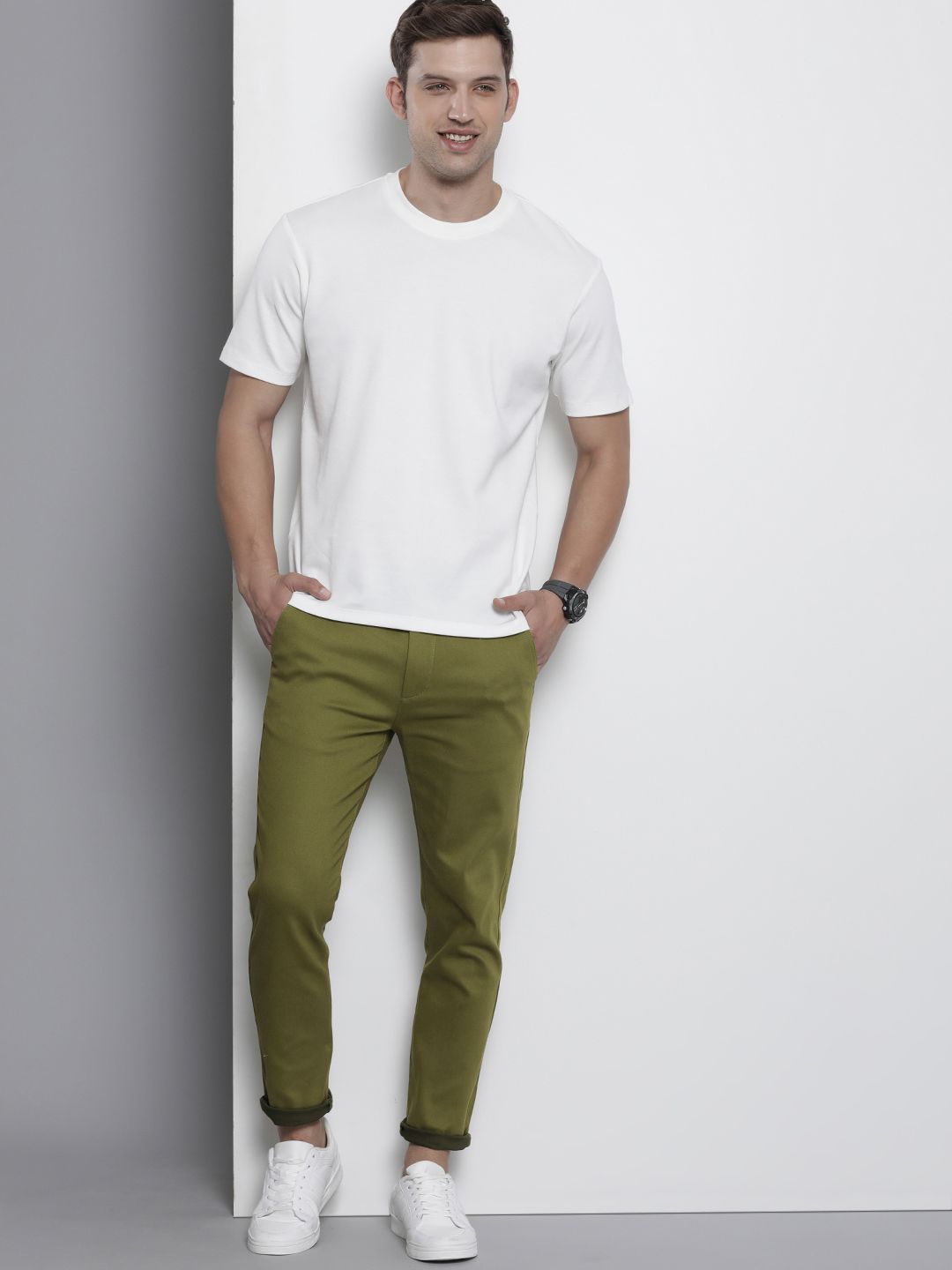 The Indian Garage Co Men Slim Fit Chinos Trousers