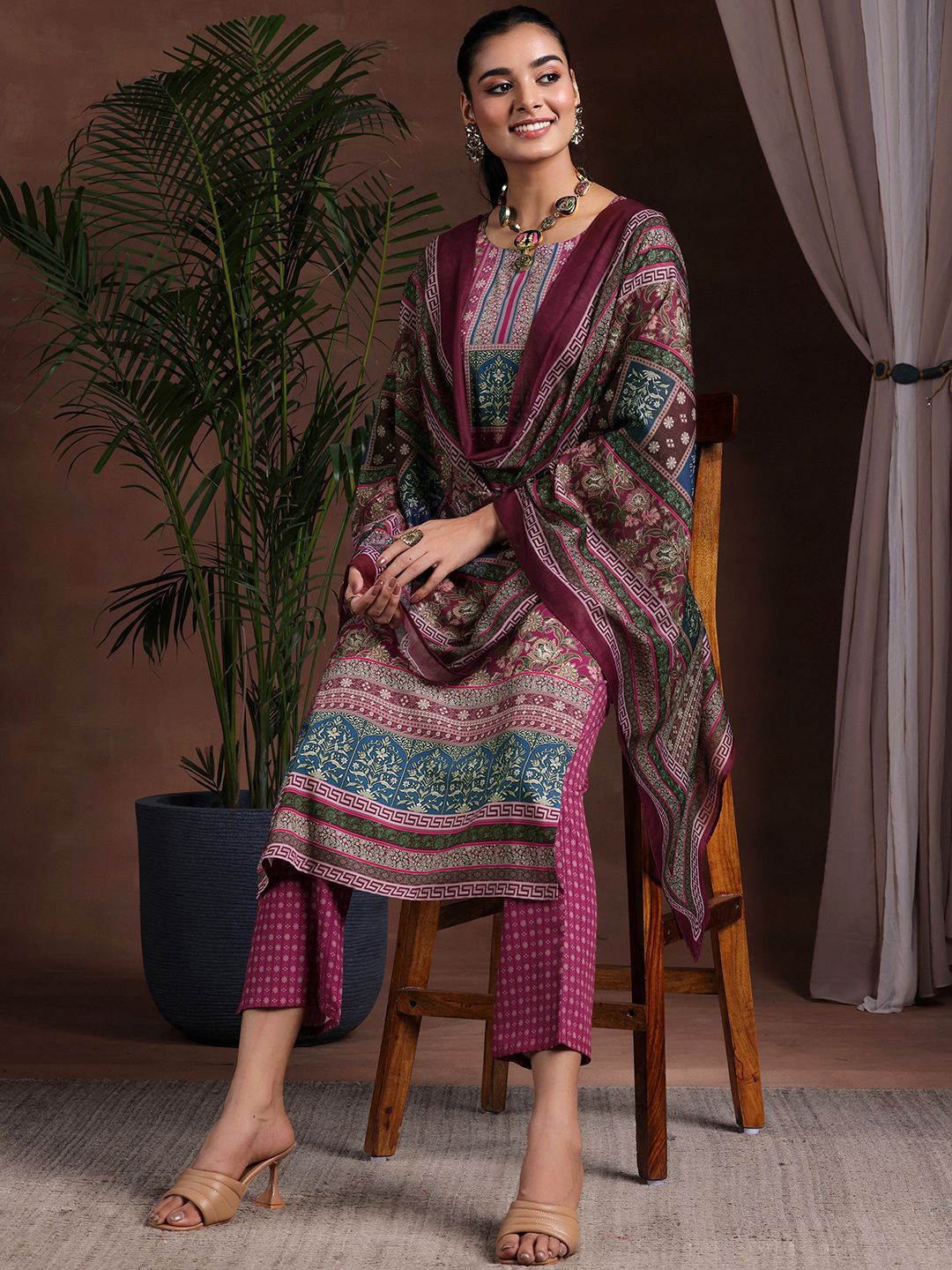 Libas Women Floral Printed Notched Neck Straight Kurta With Trousers & Dupatta