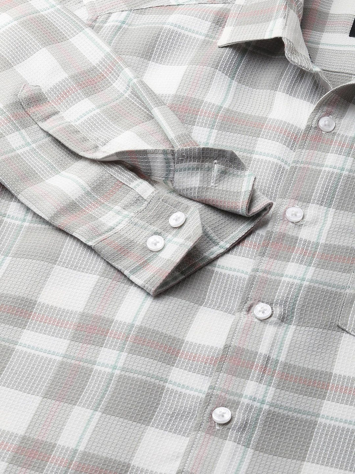 VASTRADO Men Classic Spread Collar Checked Cotton Slim Fit Casual Shirt