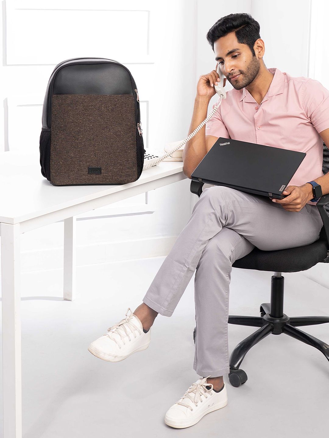 ZOUK Men Textured Water Resistance Backpack Up to 16 inch