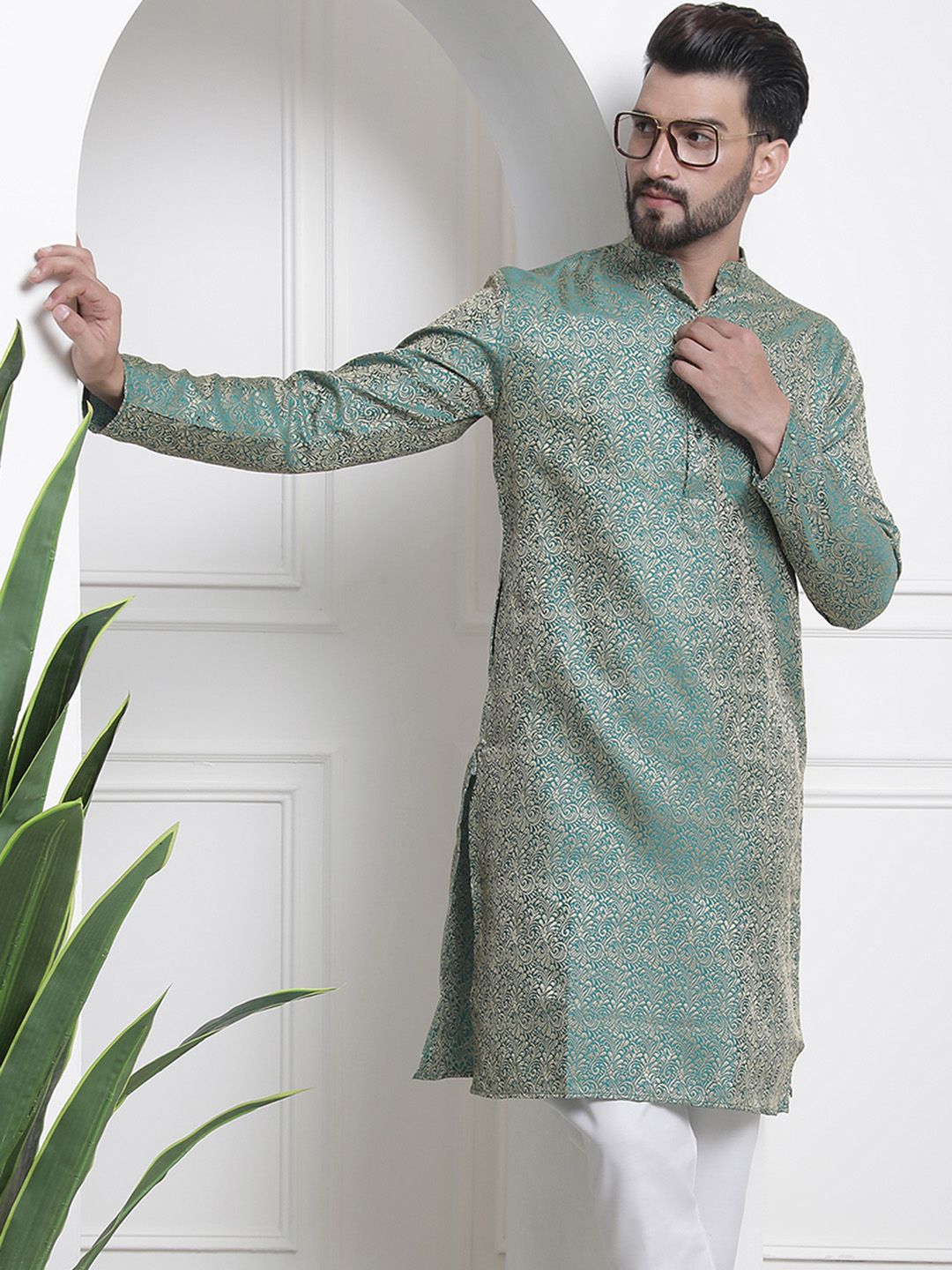 SOJANYA Men Ethnic Motifs Jacquard Silk Cotton Kurta