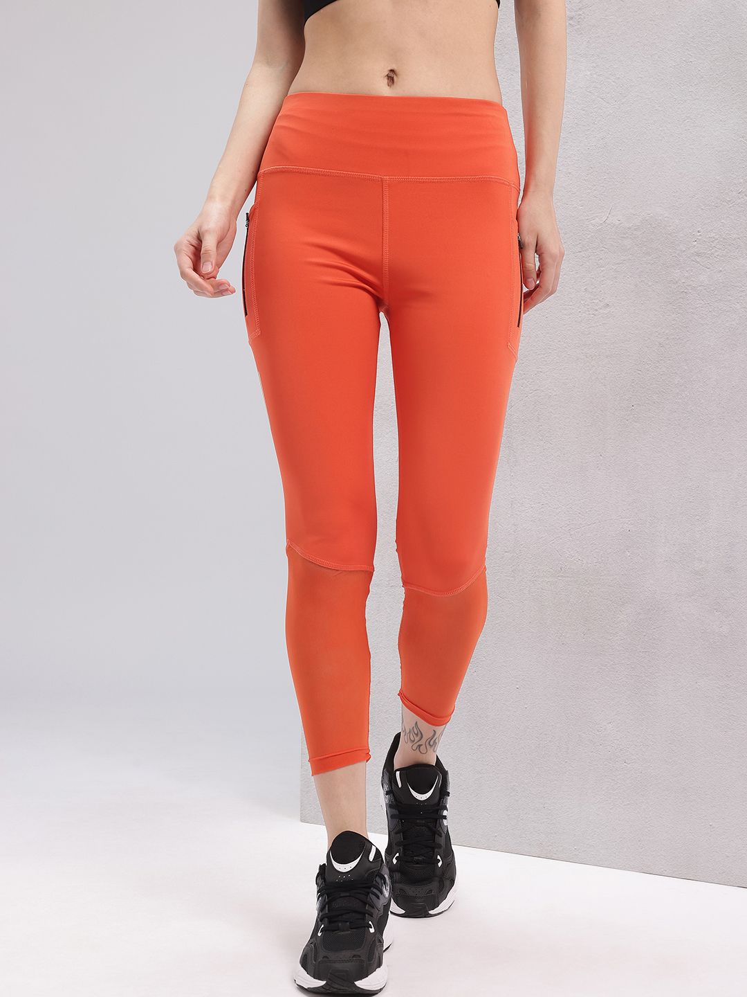 HRX by Hrithik Roshan Women Utility Pockets Rapid-Dry Cropped Mesh Training Tights