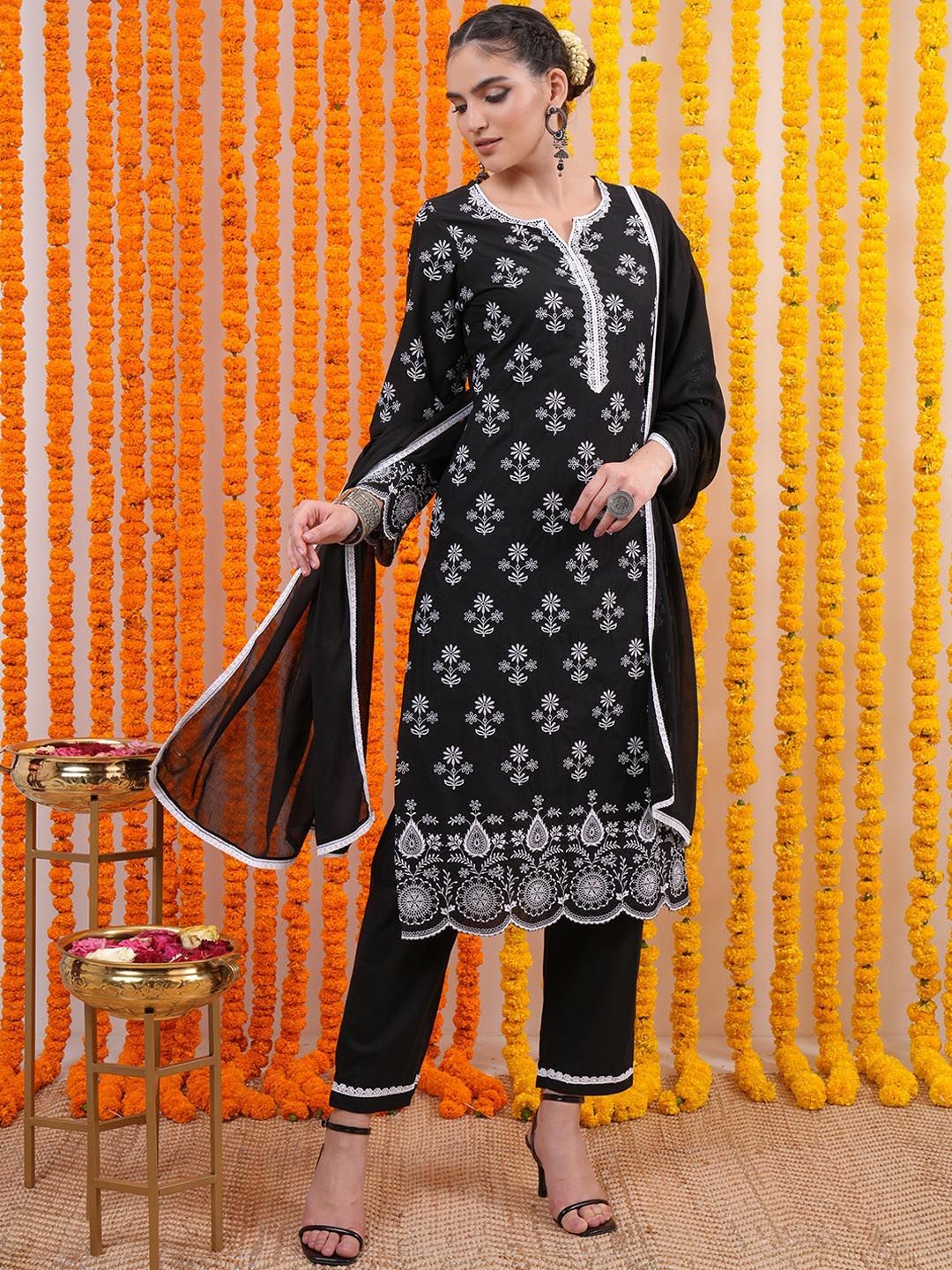 Vishudh Black Floral Embroidered Pure Cotton Straight Kurta with Trousers