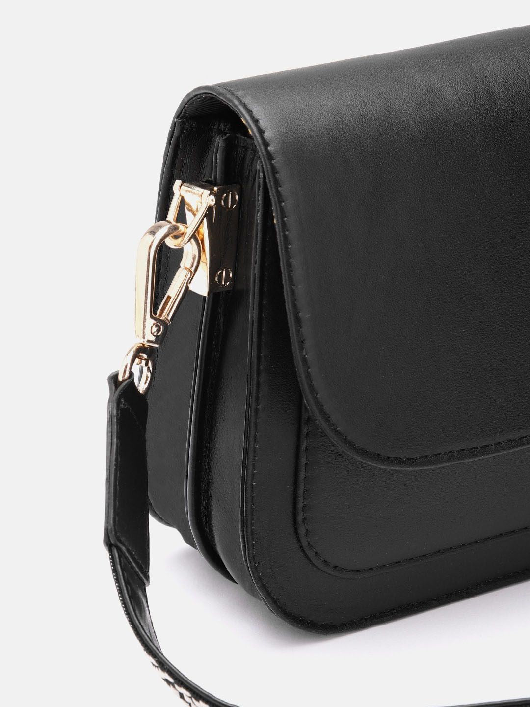 Berrylush Structured Sling Bag