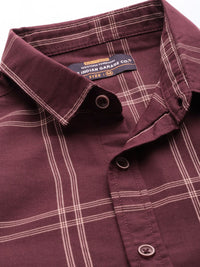 The Indian Garage Co Men Burgundy Checked Casual Shirt