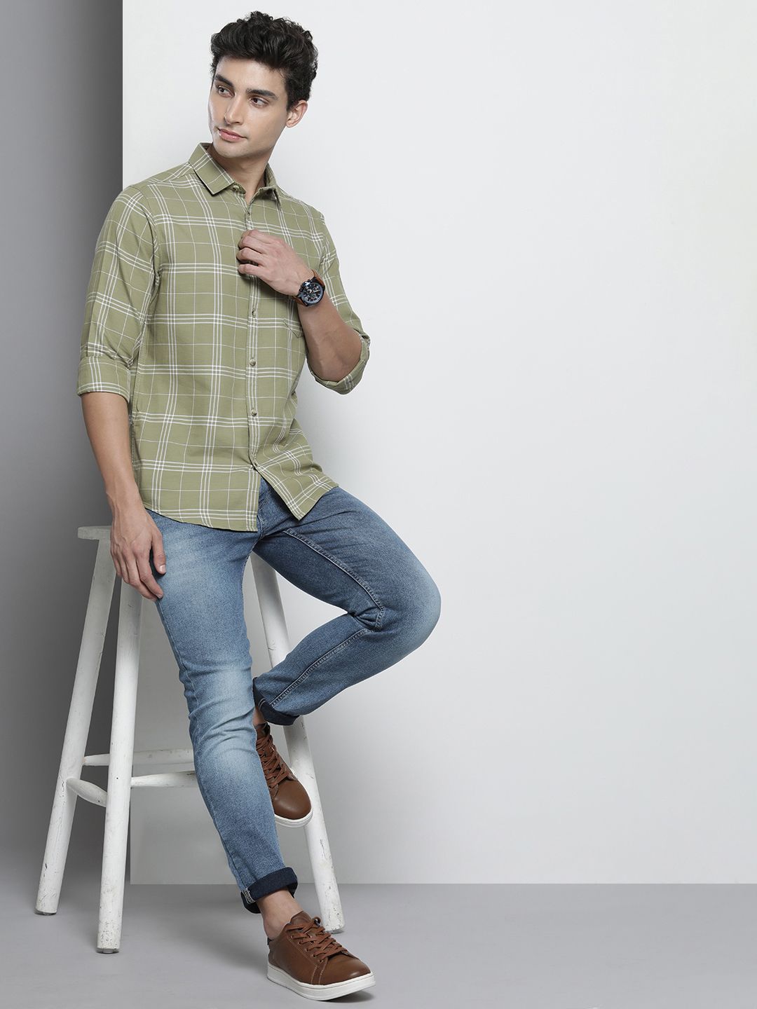 The Indian Garage Co Men Navy Blue Slim Fit Light Fade Stretchable Jeans