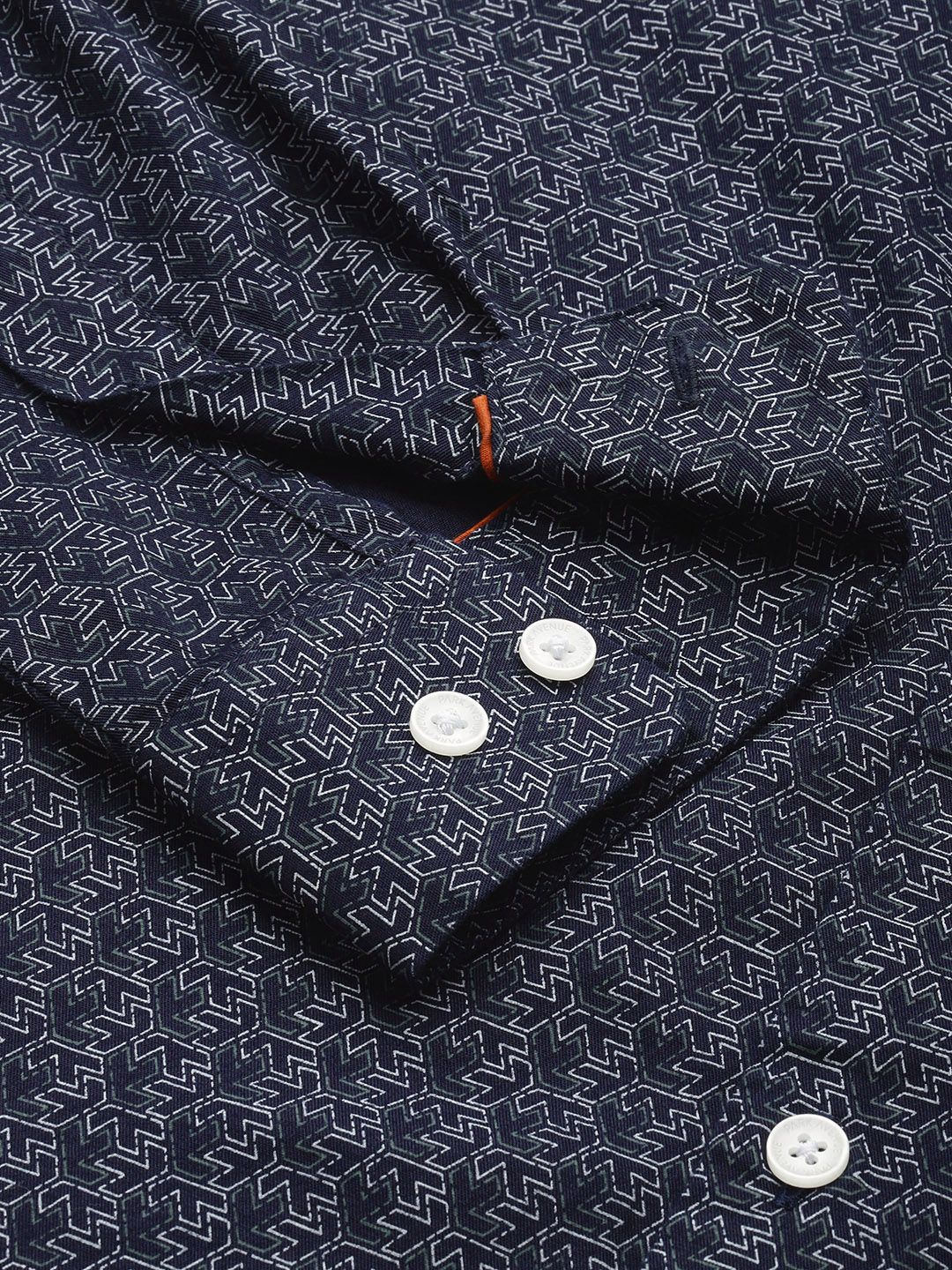 Park Avenue Slim Fit Geometric Printed Pure Cotton Casual Shirt
