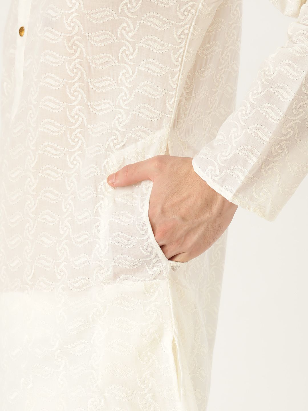 SOJANYA Men Off-White Chikankari Embroidered Semi-Sheer Straight Kurta