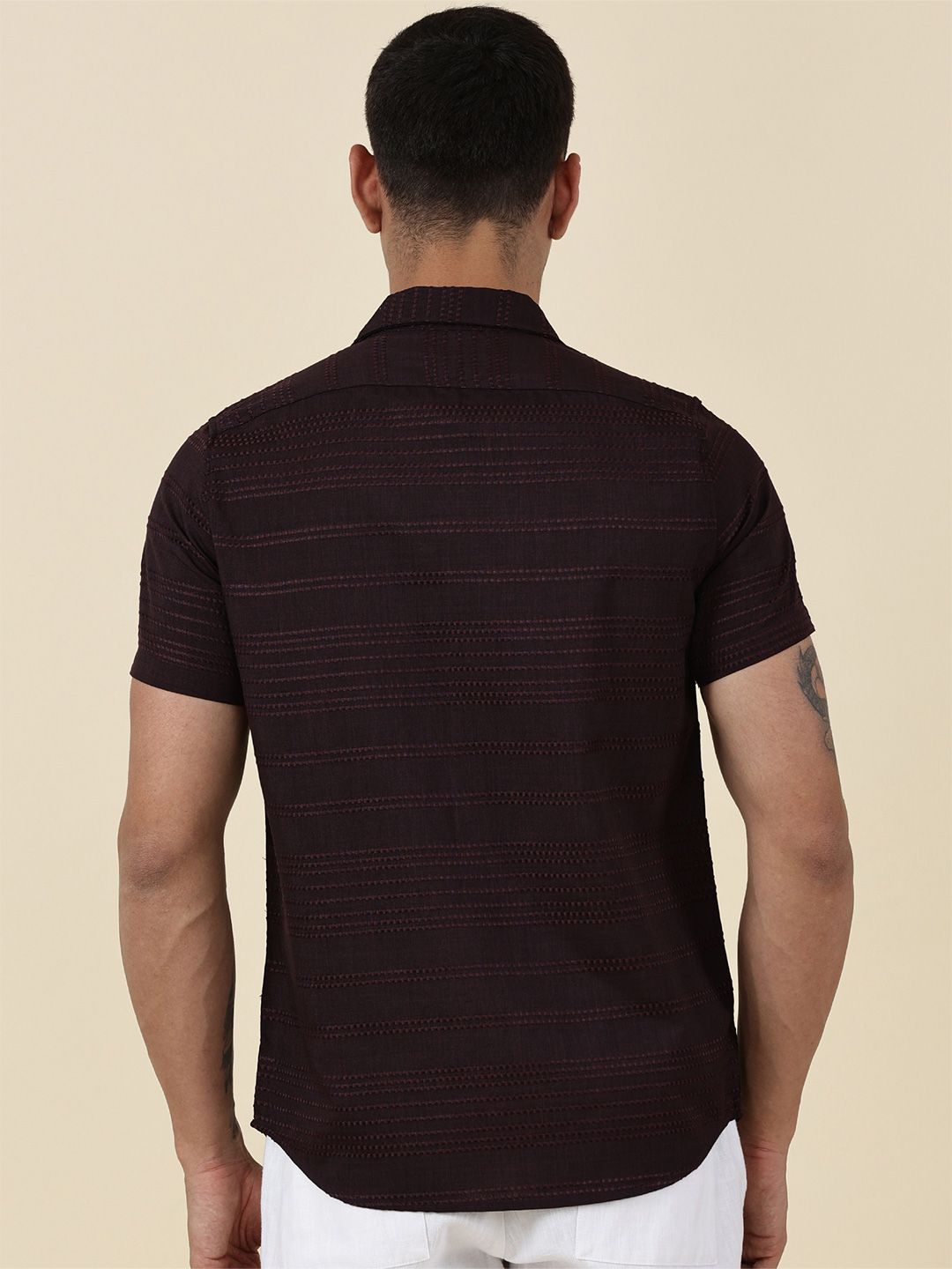 Thomas Scott Men Classic Slim Fit Horizontal Stripes Opaque Printed Casual Shirt
