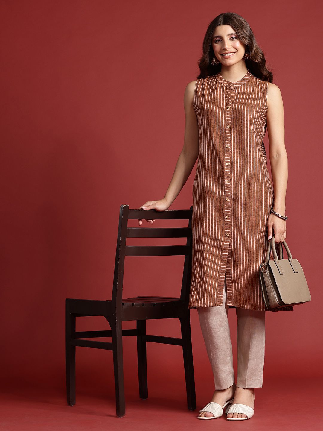 Anouk Striped Sleeveless Kurta