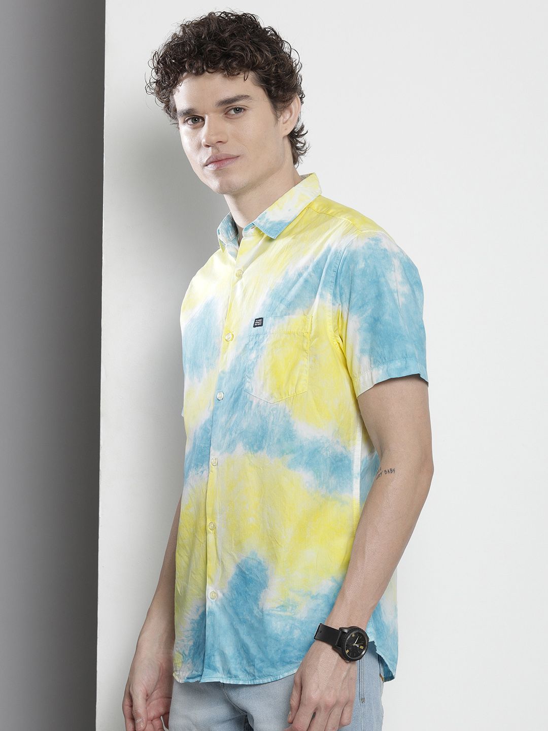 The Indian Garage Co Men Regular Fit Overdyed Resortwear Shirt