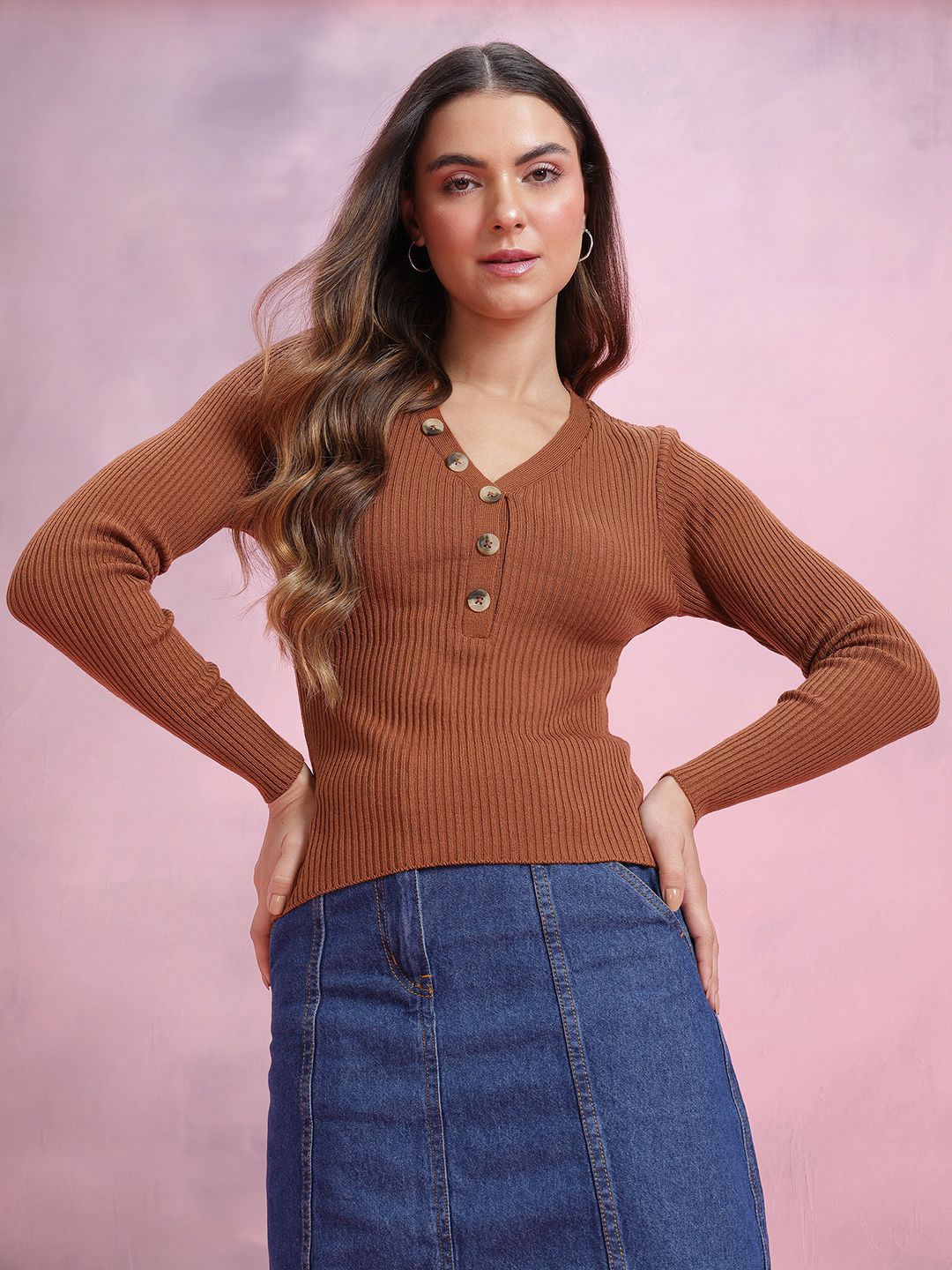 DressBerry V-Neck Ribbed Acrylic Pullover