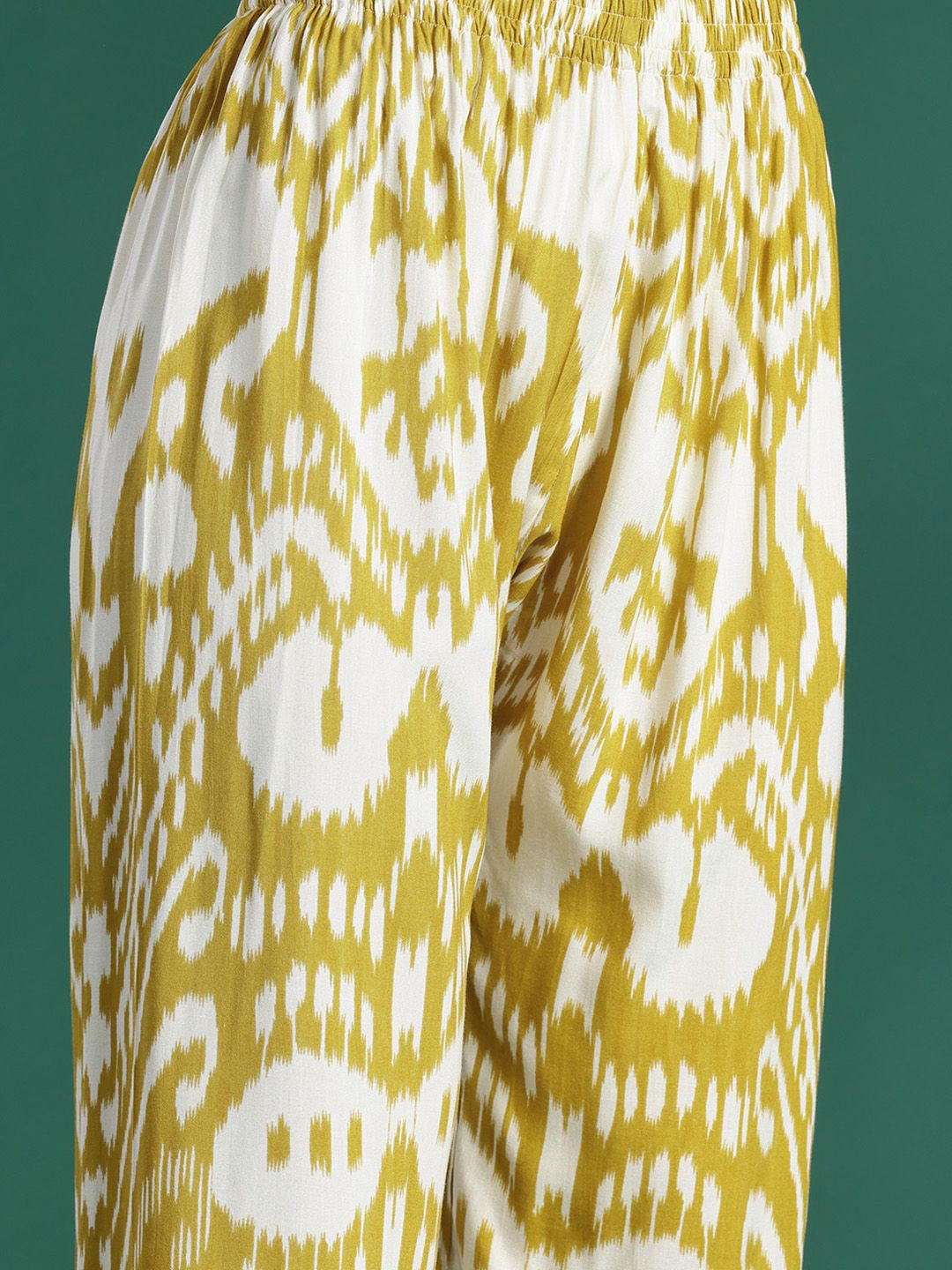 Indo Era Women Printed Kurta with Palazzos