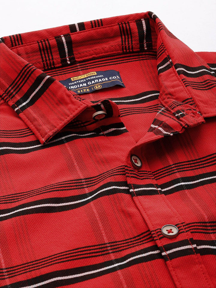 The Indian Garage Co Men Checked Casual Shirt