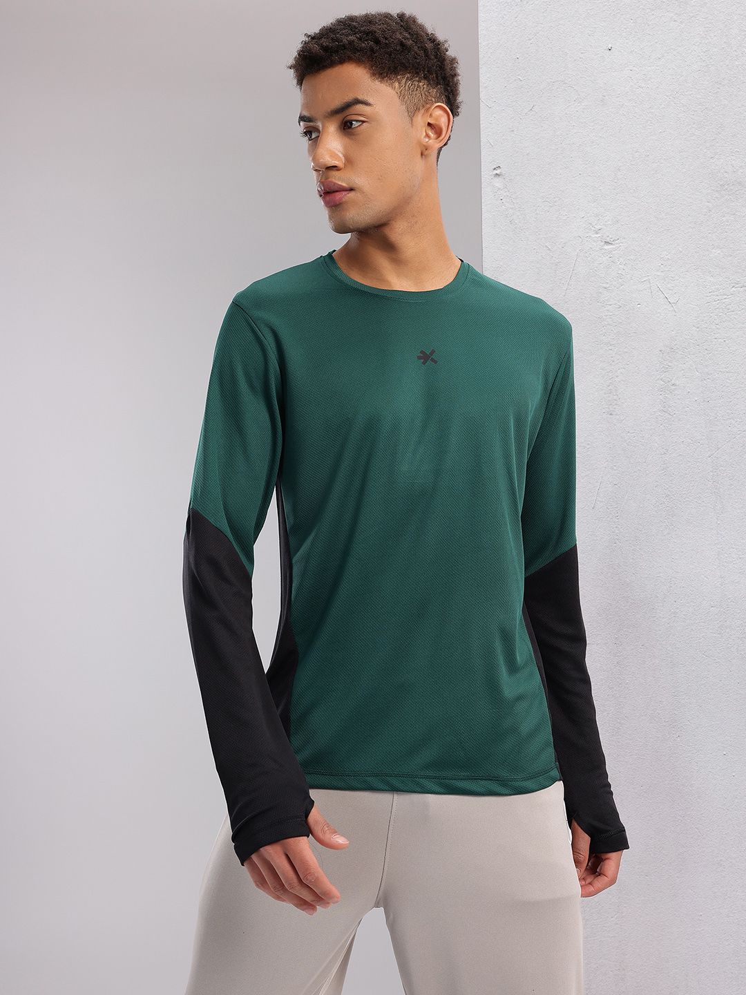 HRX by Hrithik Roshan Colourblocked Sleeves Rapid-Dry Running T-shirt