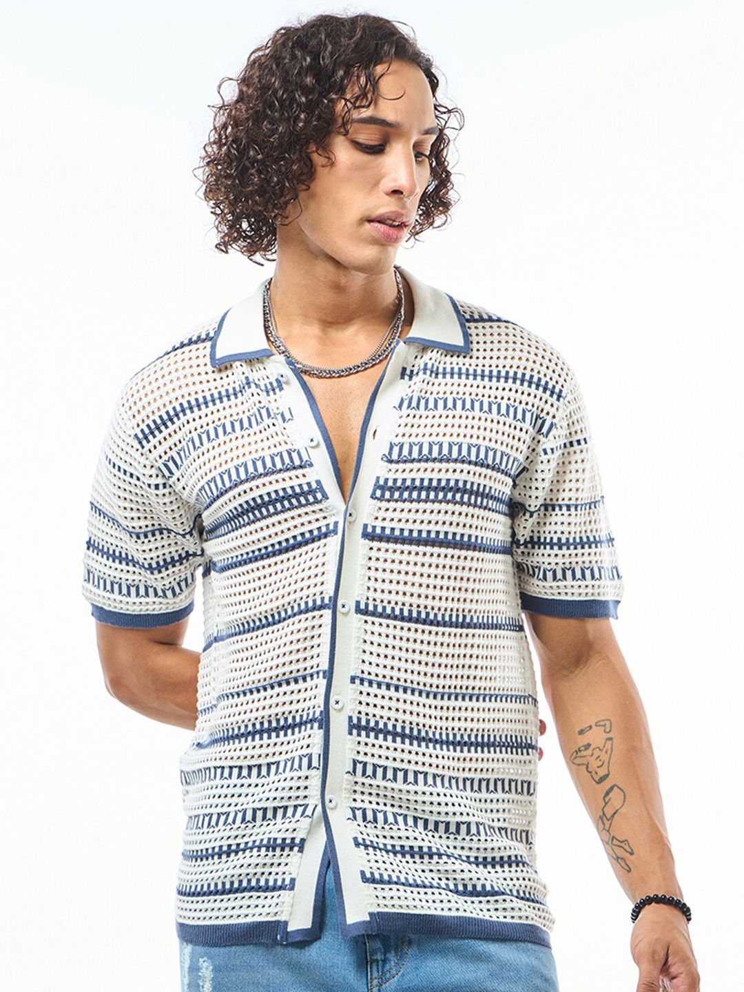 Bewakoof Self Design Pure Cotton Sheer Casual Shirt