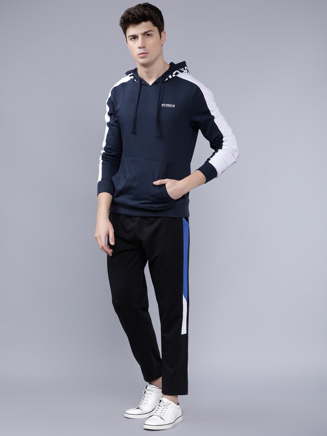 The Indian Garage Co Men Navy Blue Solid Hooded Sweatshirt