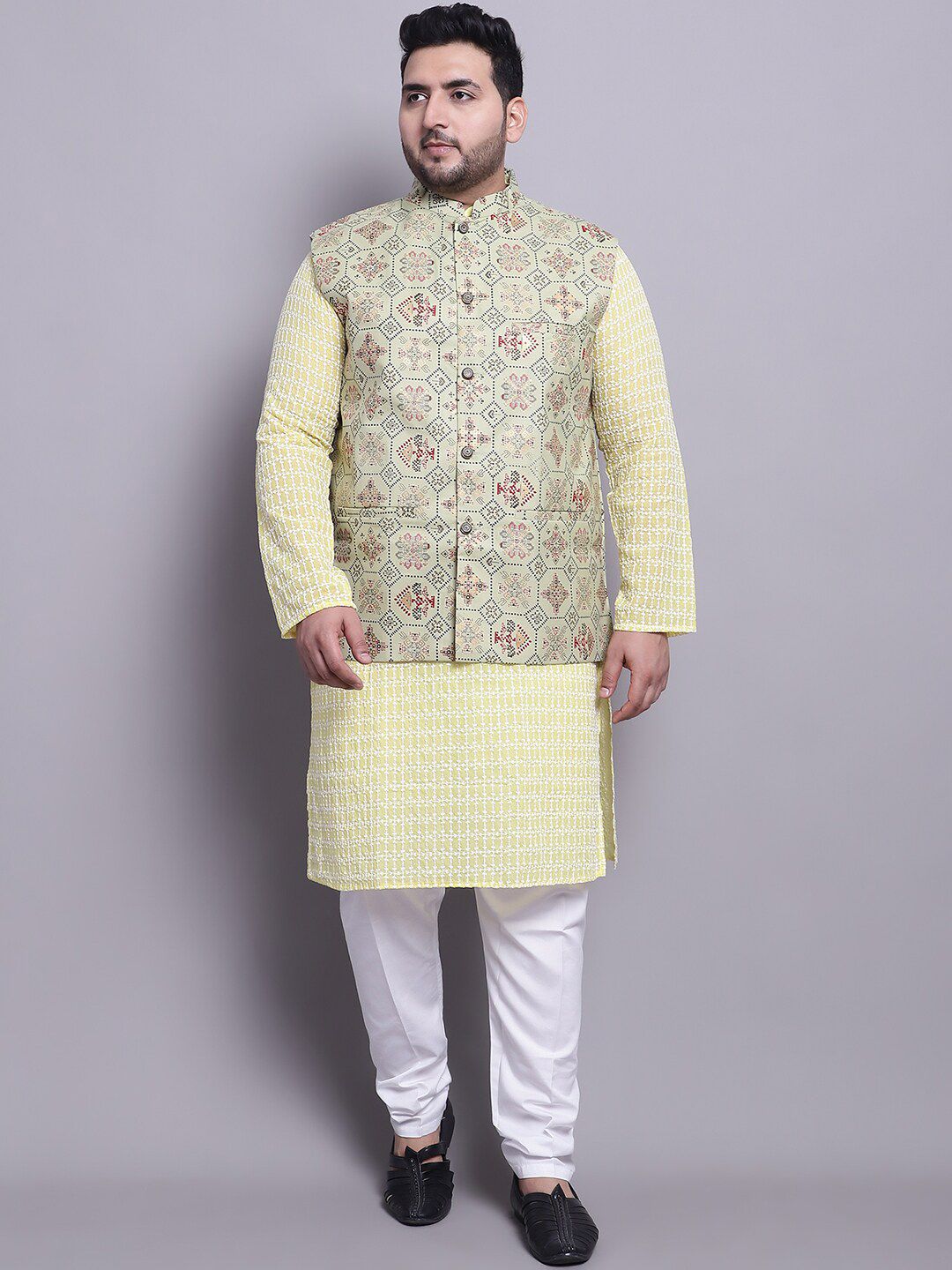 SOJANYA PLUS Plus Size Pure Cotton Straight Kurta With Pyjamas & Printed Nehru Jacket