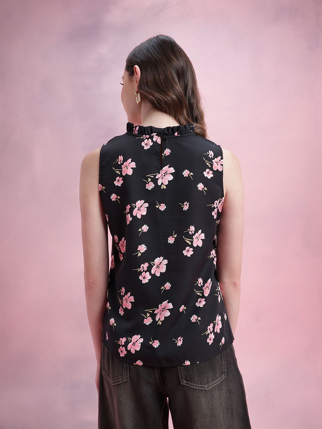 DressBerry Floral Print Ruffled Detail Top