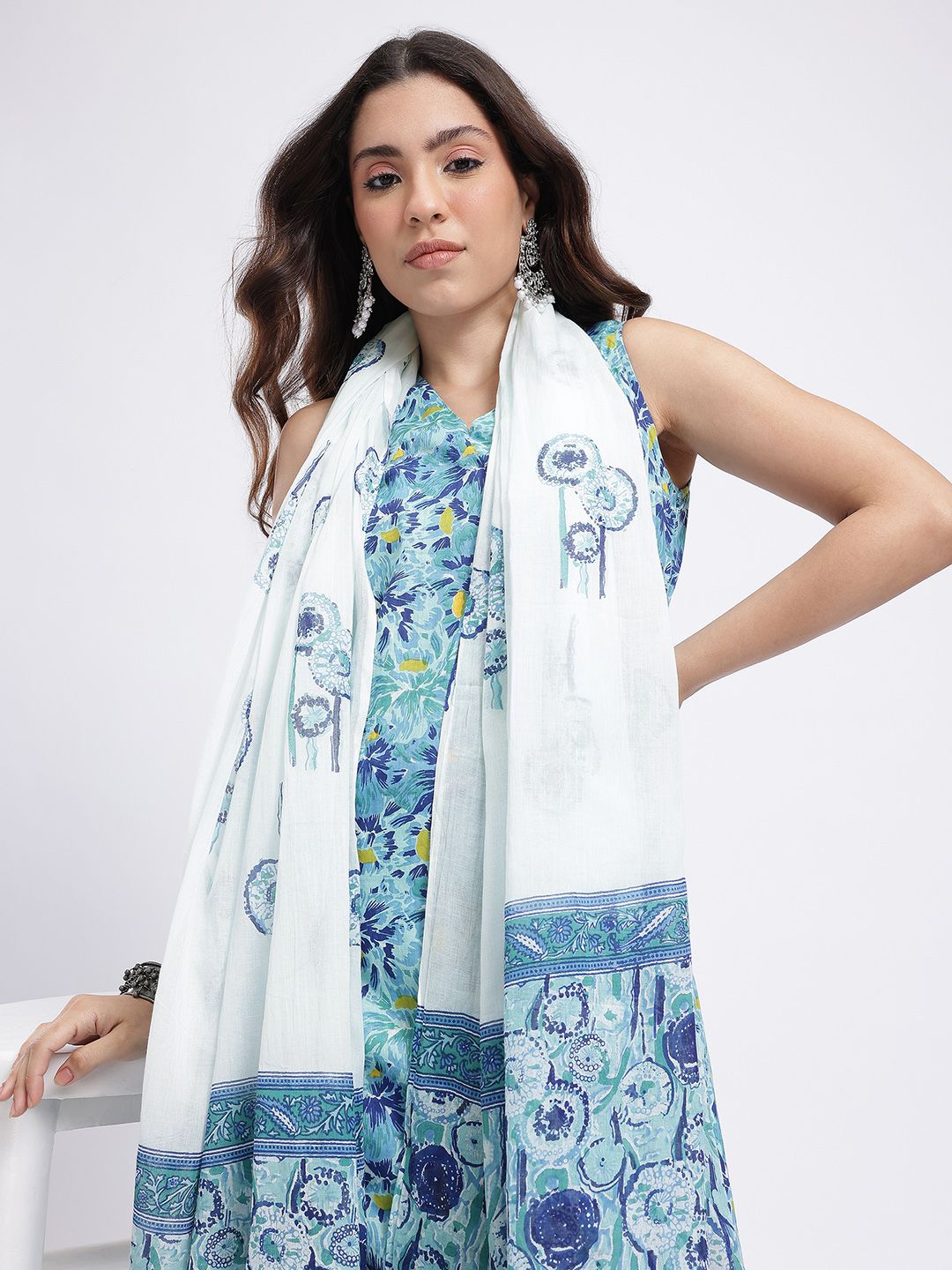 HERE&NOW Abstract Printed Kurta with Trousers & Dupatta
