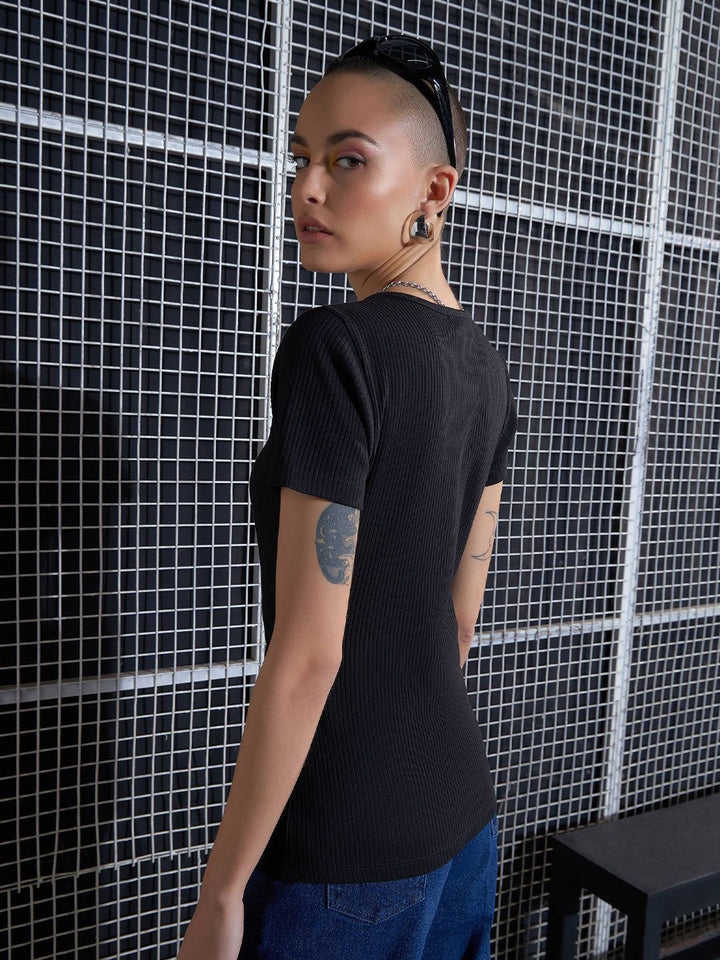 SASSAFRAS Black Square Neck Cut-Out Top