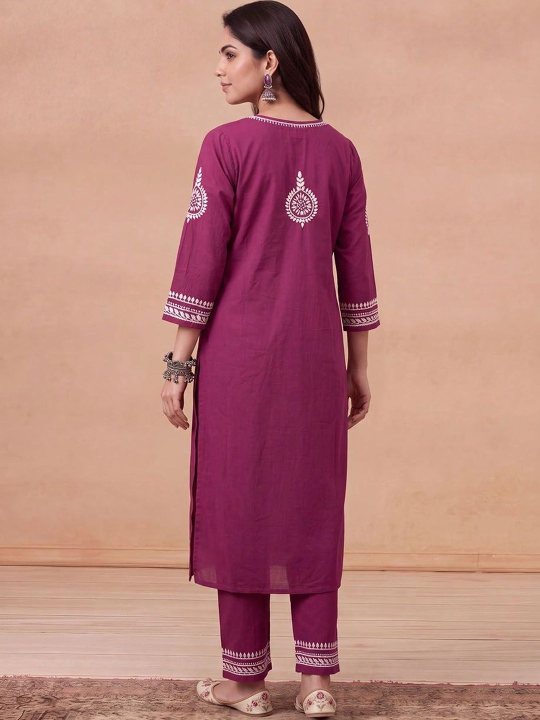 House of Chikankari Women Ethnic Motifs Embroidered Regular Thread Work Kurta with Trousers