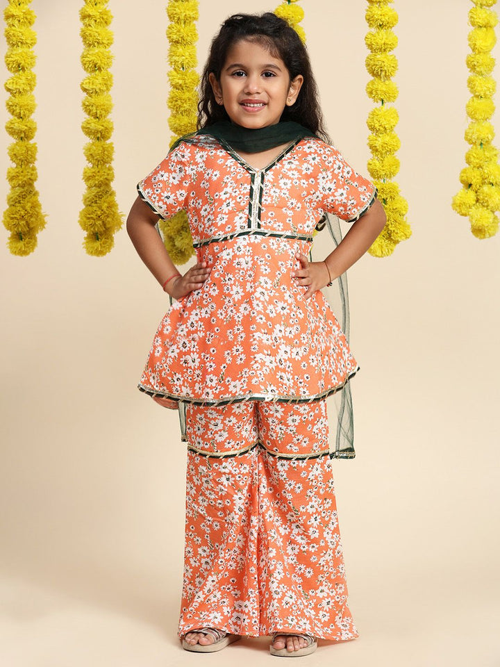 Cutiekins Girls Floral Printed Gotta Patti Kurti With Sharara & Dupatta
