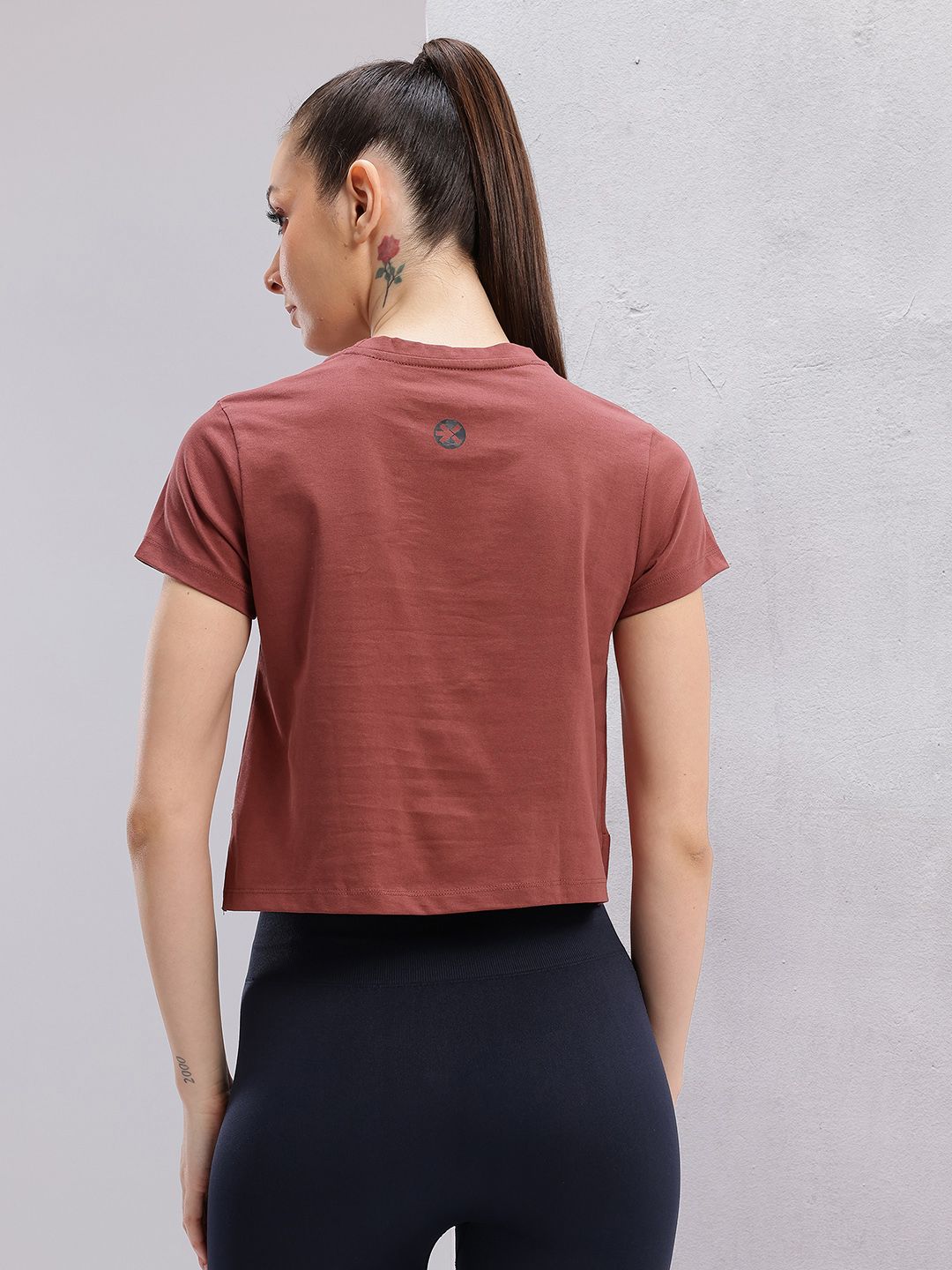 HRX by Hrithik Roshan Twisted Front Cotton Cropped Yoga T-shirt