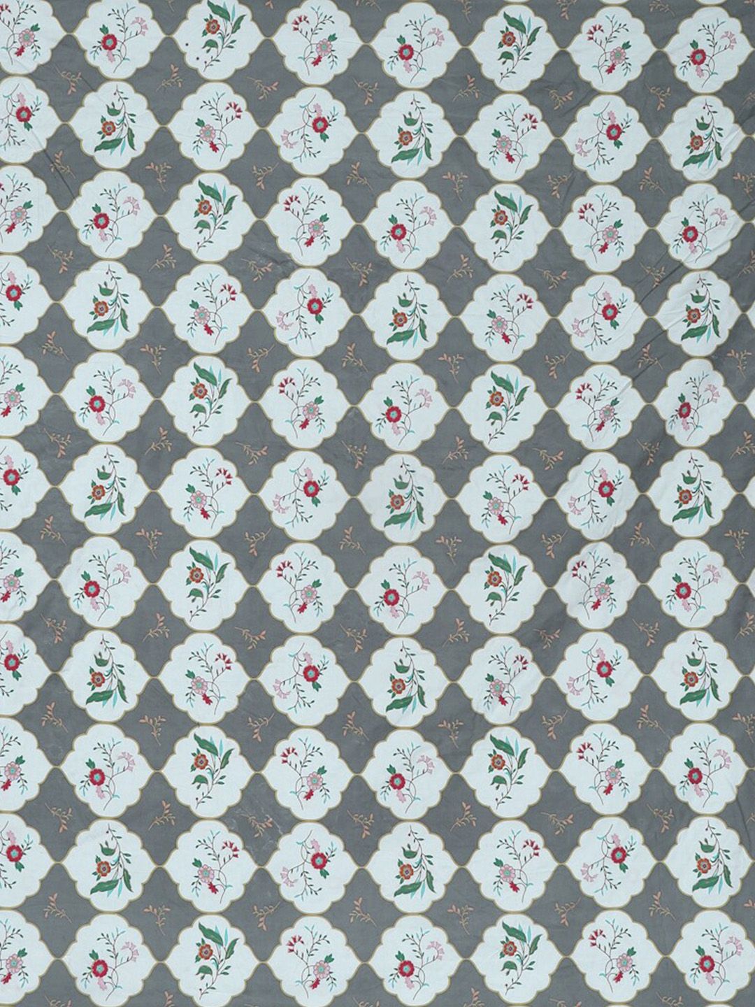 KLOTTHE Grey & White Floral 300 TC Super King Bedsheet with 2 Pillow Covers