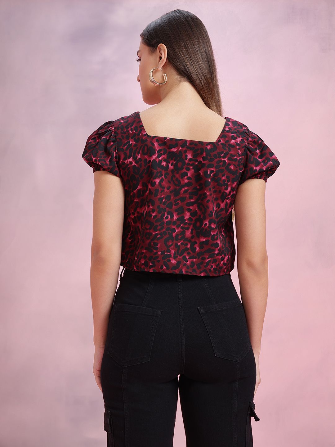 DressBerry Animal Print Puff Sleeve Top