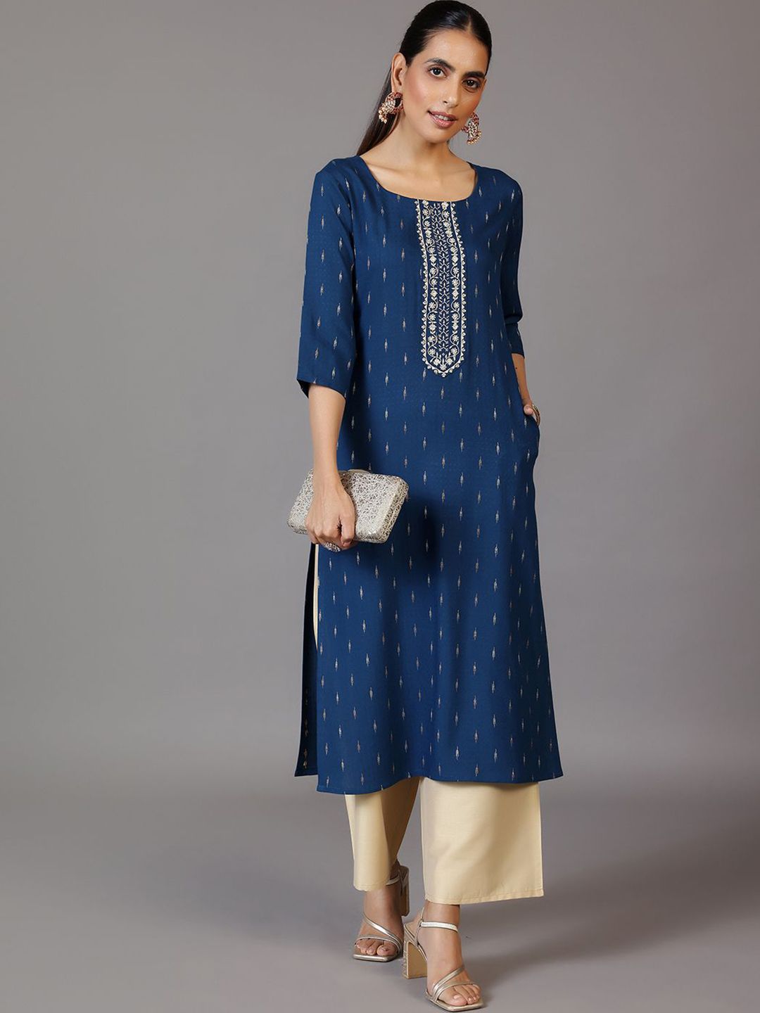 Libas Women Yoke Design Thread Work Dobby Kurta