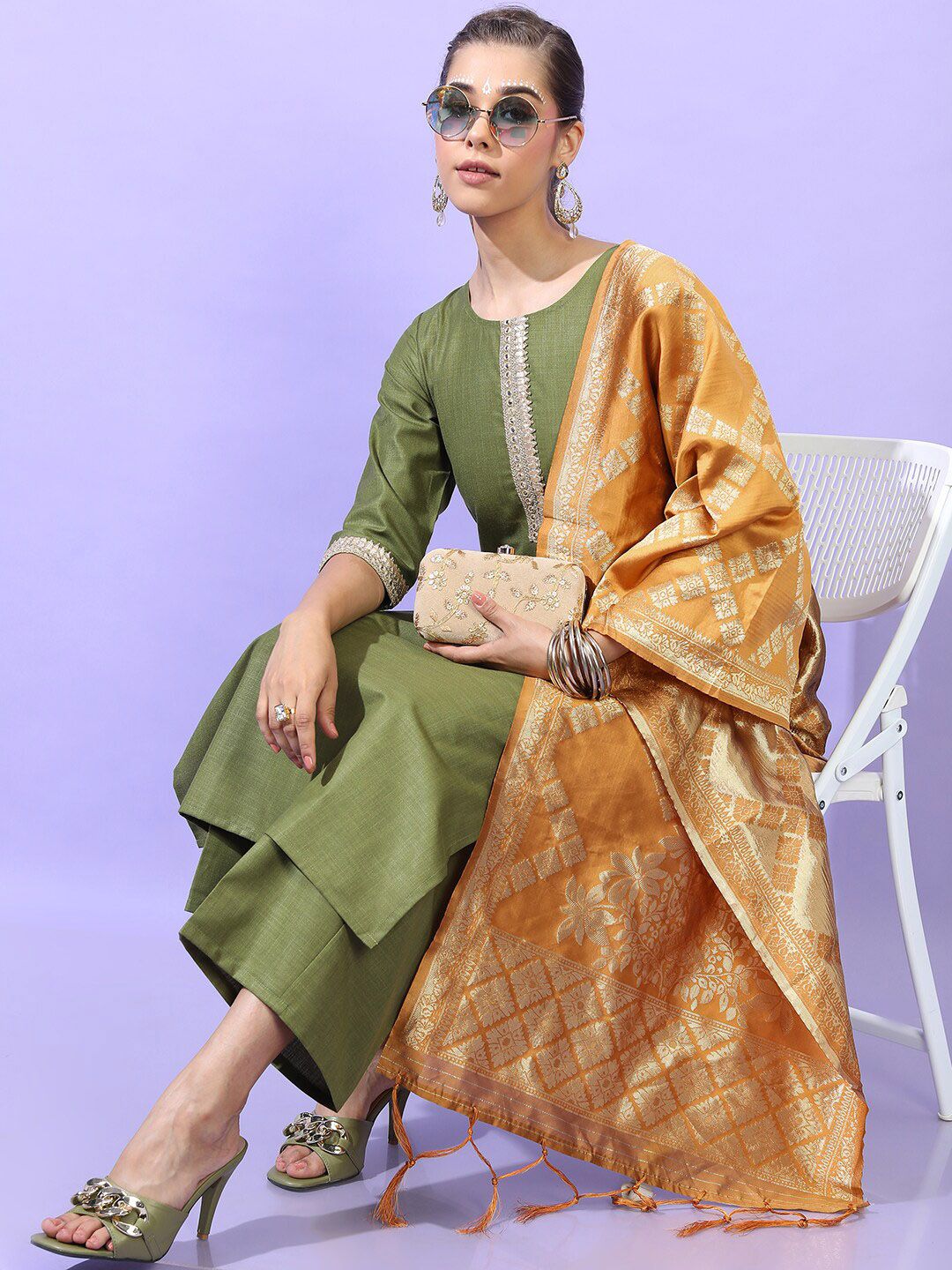 Vishudh Women Green Panelled Kurta with Trousers & With Dupatta