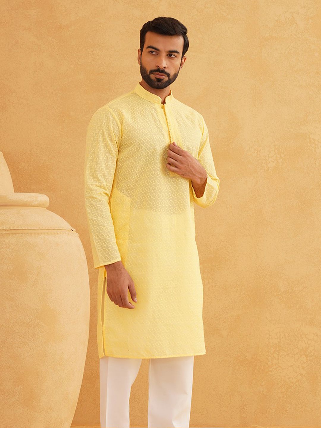 SOJANYA Kurta Kapas Tulen Bersulam Geometrik