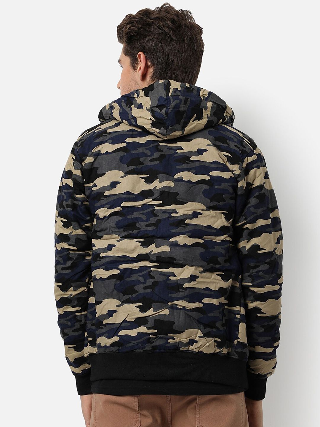 Campus Sutra Men Grey Beige Camouflage Windcheater Outdoor Cotton Tailored Jacket